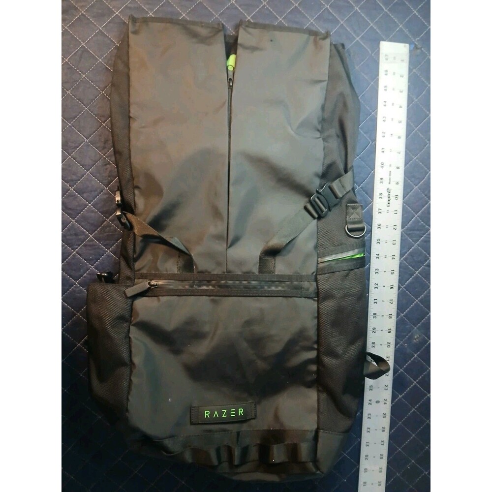 Razer Recon 15” Rolltop Backpack